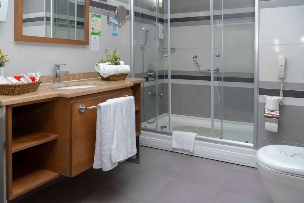 Adalya Ocean Deluxe Rezervasyon