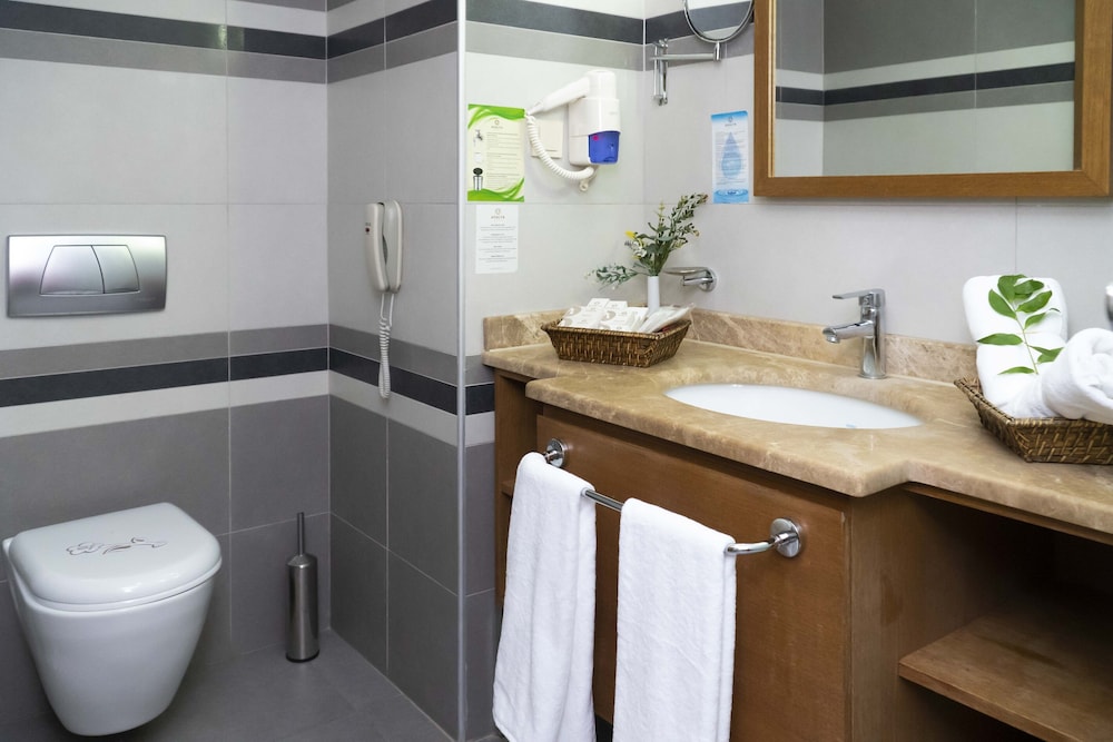 Adalya Ocean Deluxe Rezervasyon