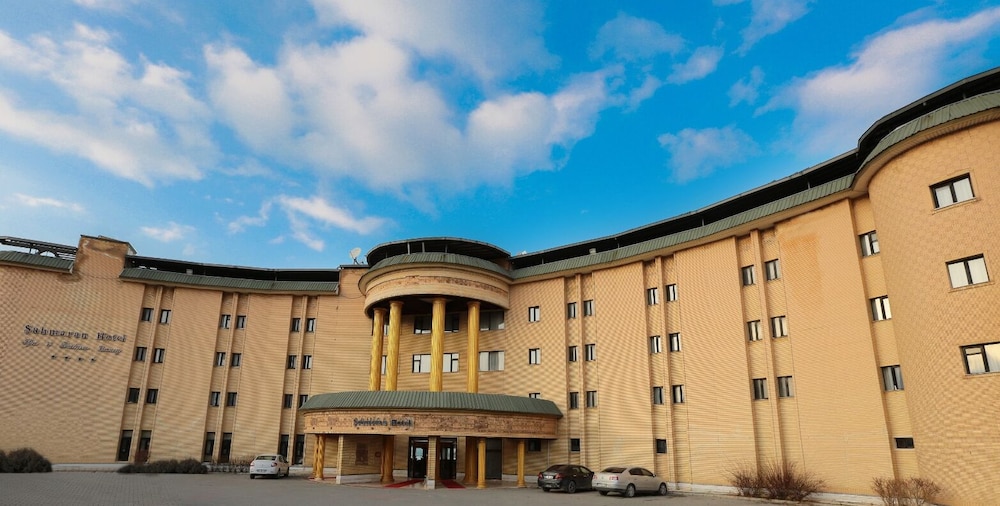 Van Sahmaran Hotel Rezervasyon