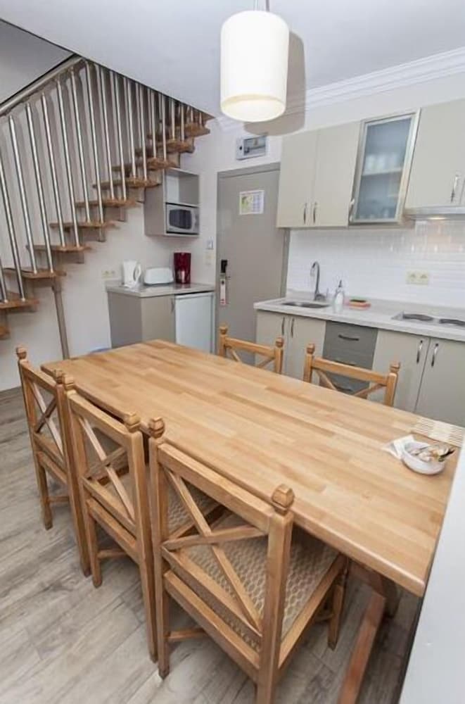 Prince Apart Rezervasyon