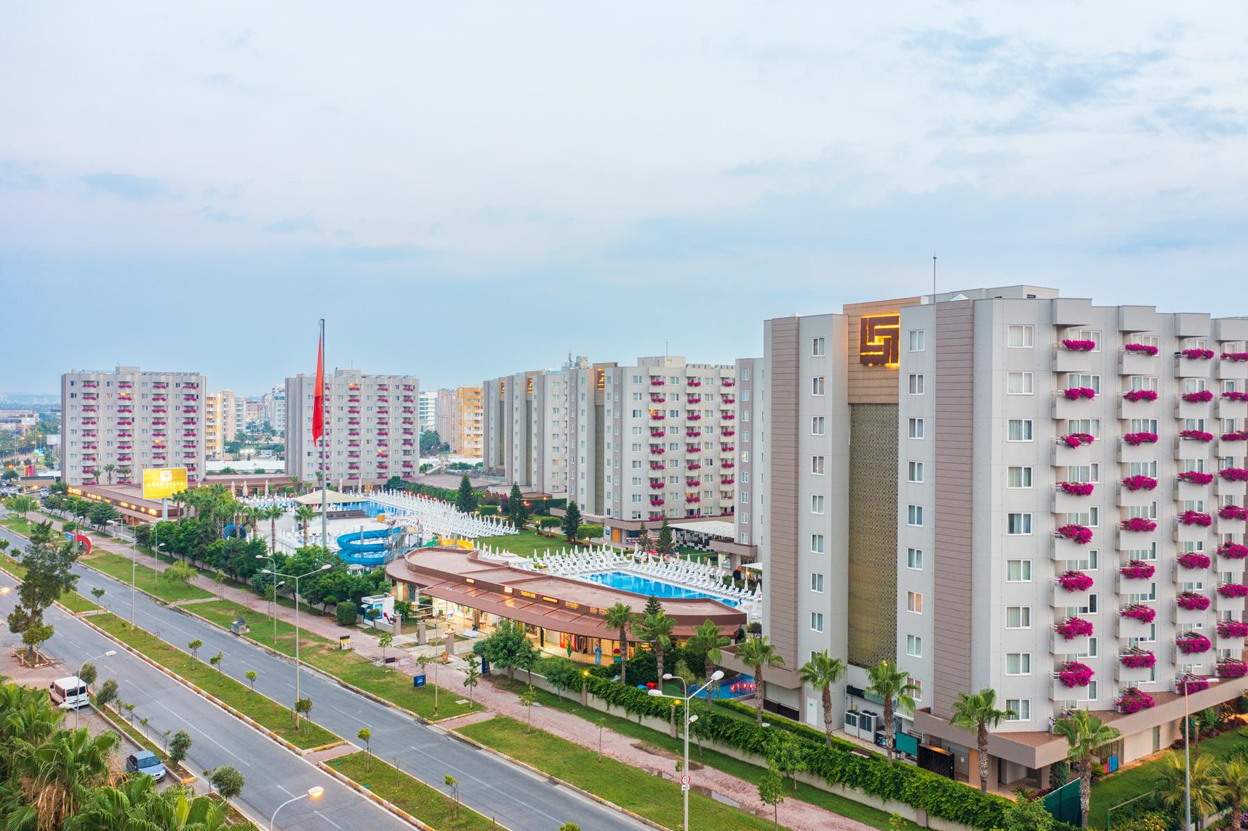 Grand Park Lara Rezervasyon