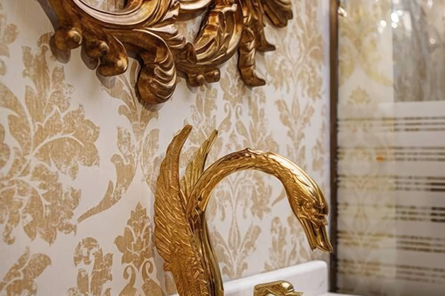 Elegance East Hotel Rezervasyon