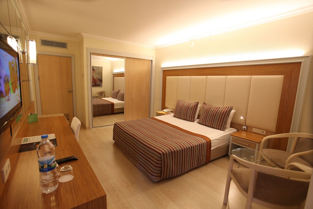 AQI Pegasos Resort Rezervasyon