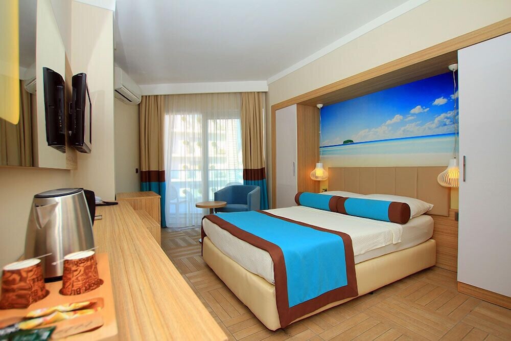 Blue Bay Platinum Rezervasyon