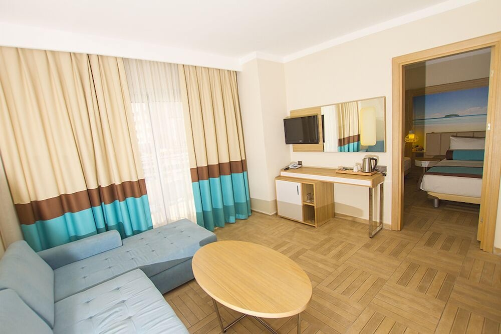 Blue Bay Platinum Rezervasyon