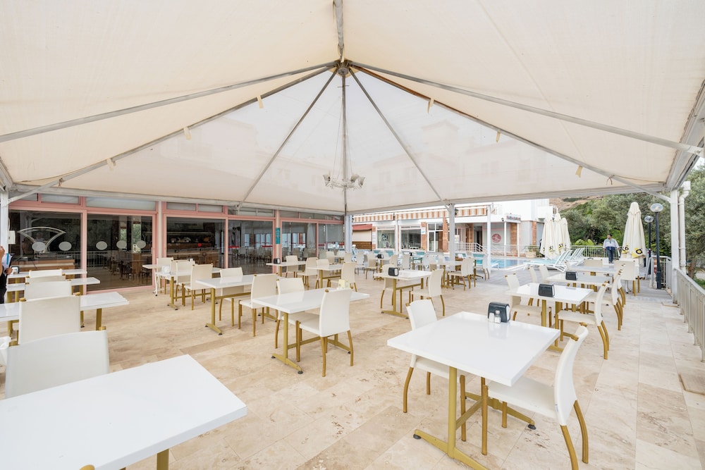 Hanedan Beach Rezervasyon