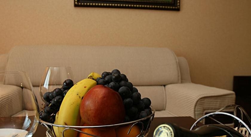 Latanya Palm Hotel Rezervasyon