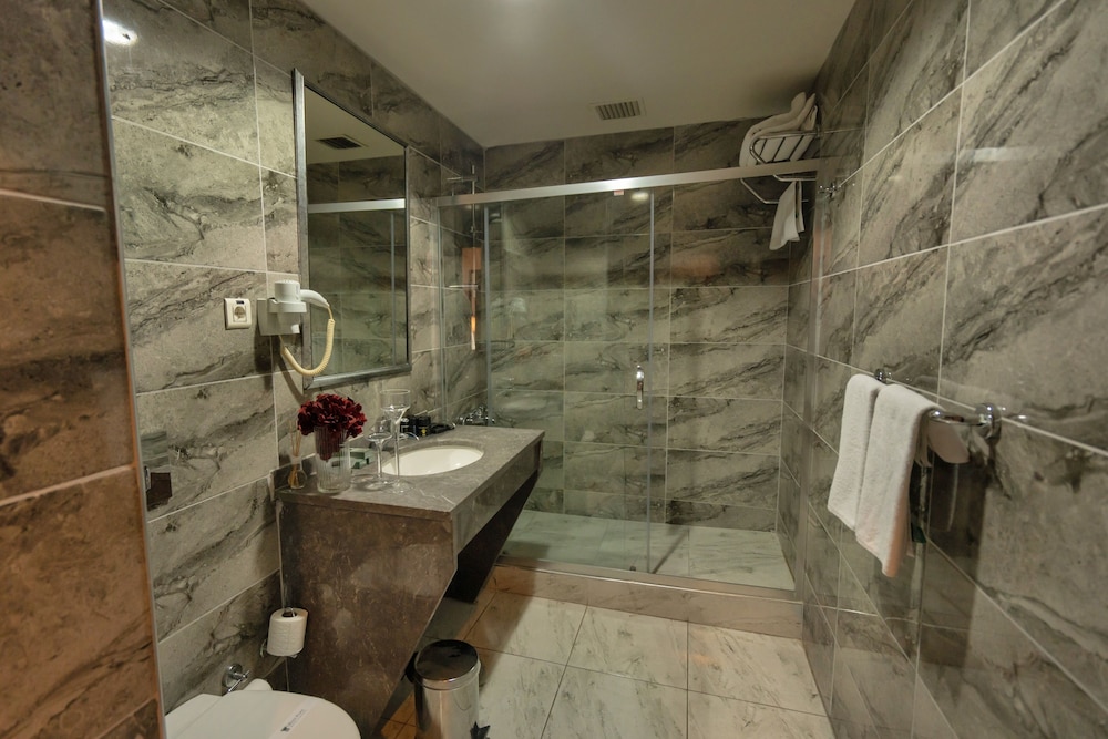 The Green Park Hotel Bostanci Rezervasyon