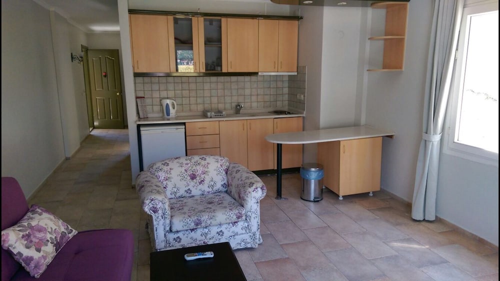 Es Apartments Rezervasyon