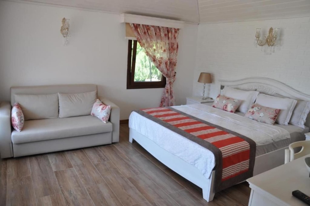 Badem Tatil Evi Rezervasyon