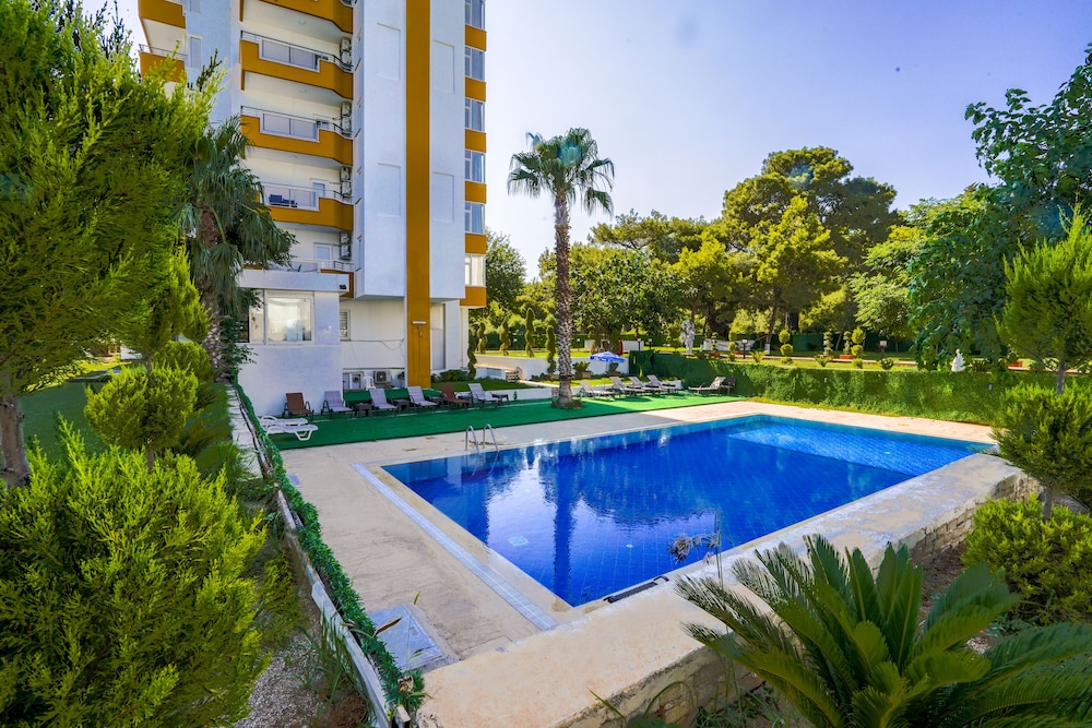 Lara Garden Butik Hotel Rezervasyon