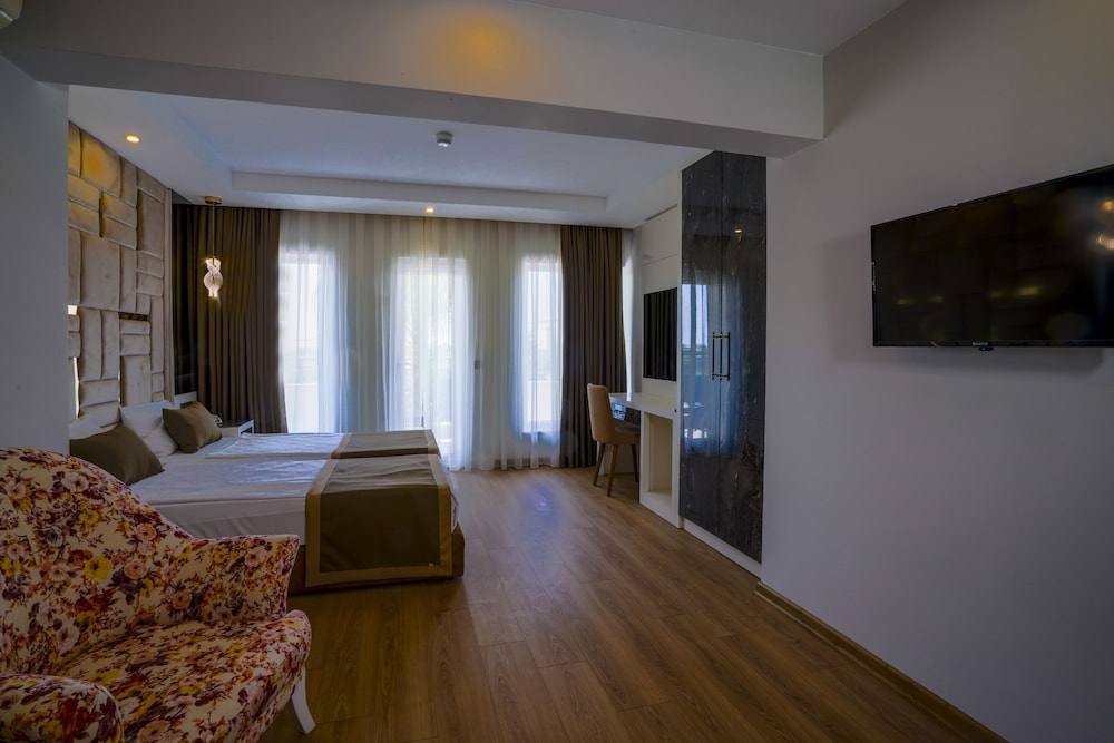 Lara Garden Butik Hotel Rezervasyon