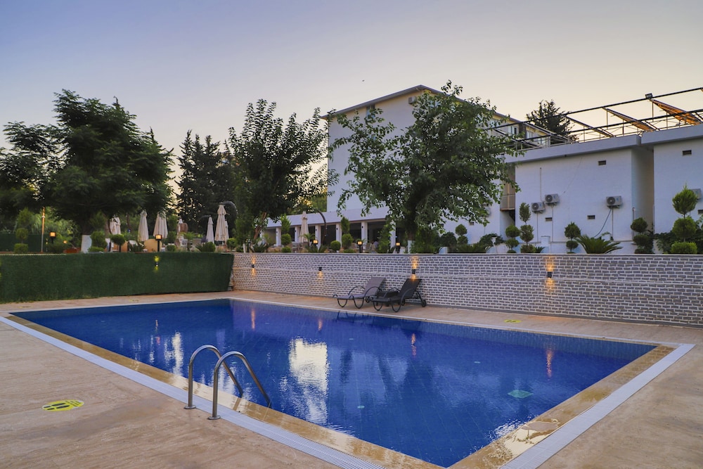 Lara Garden Butik Hotel Rezervasyon