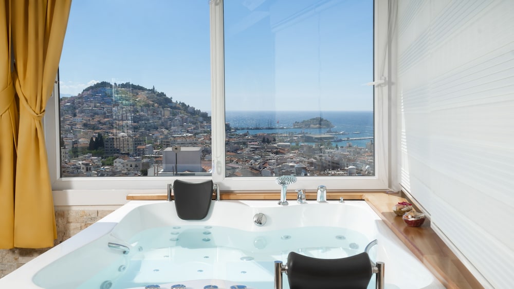 Kusadasi Rezidans Rezervasyon