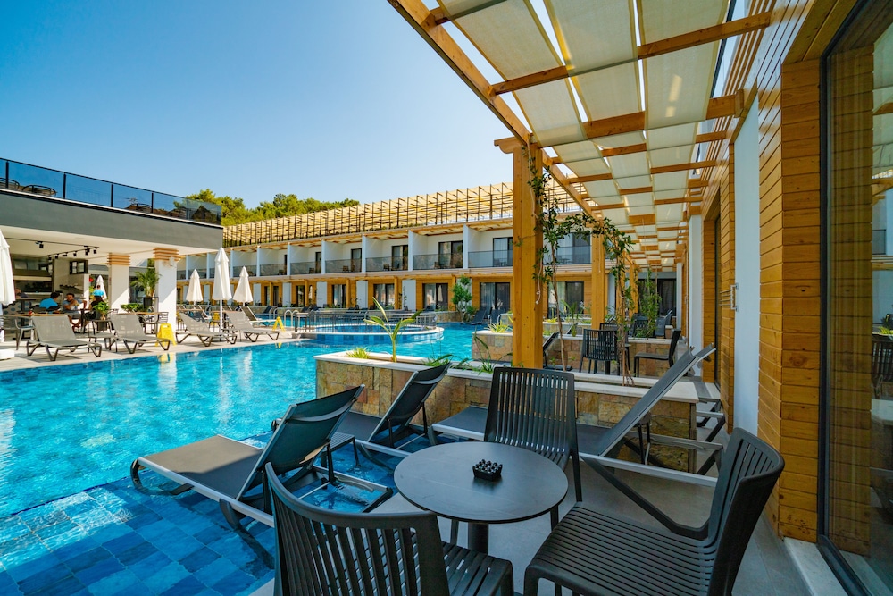 L Hotel Sarigerme Rezervasyon