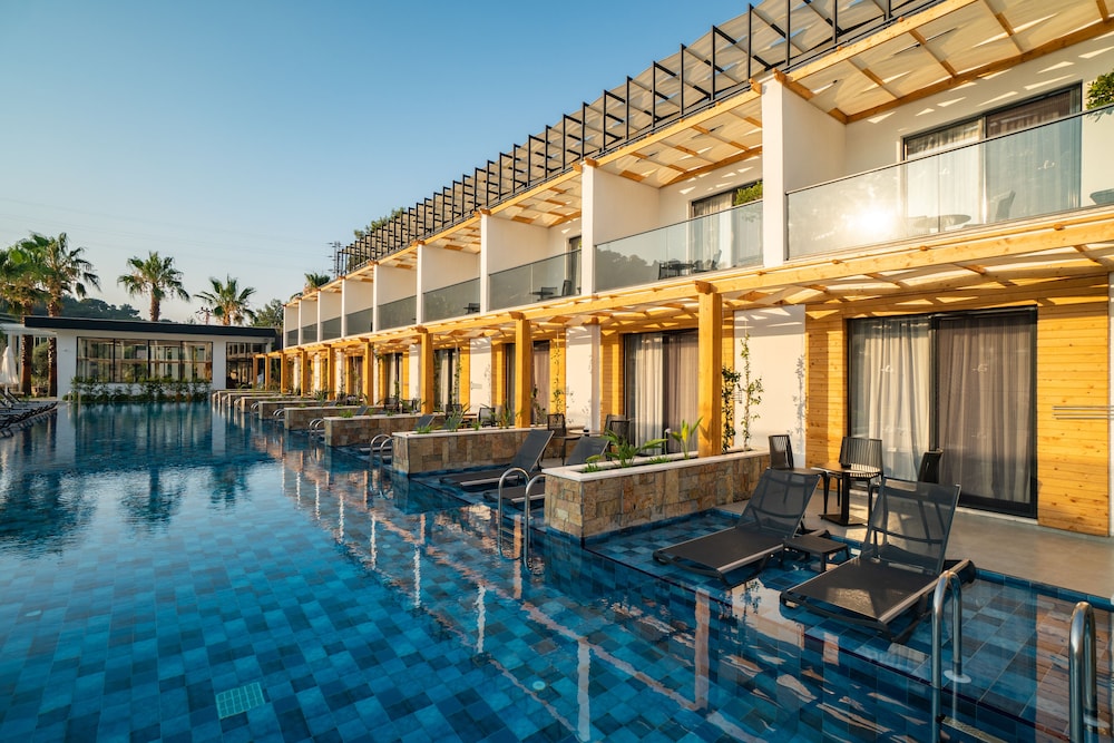 L Hotel Sarigerme Rezervasyon