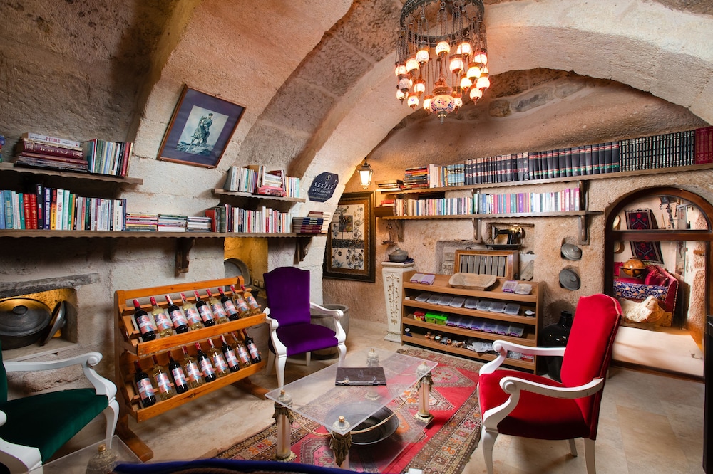 Selfie Cave Hotels Cappadocia Rezervasyon