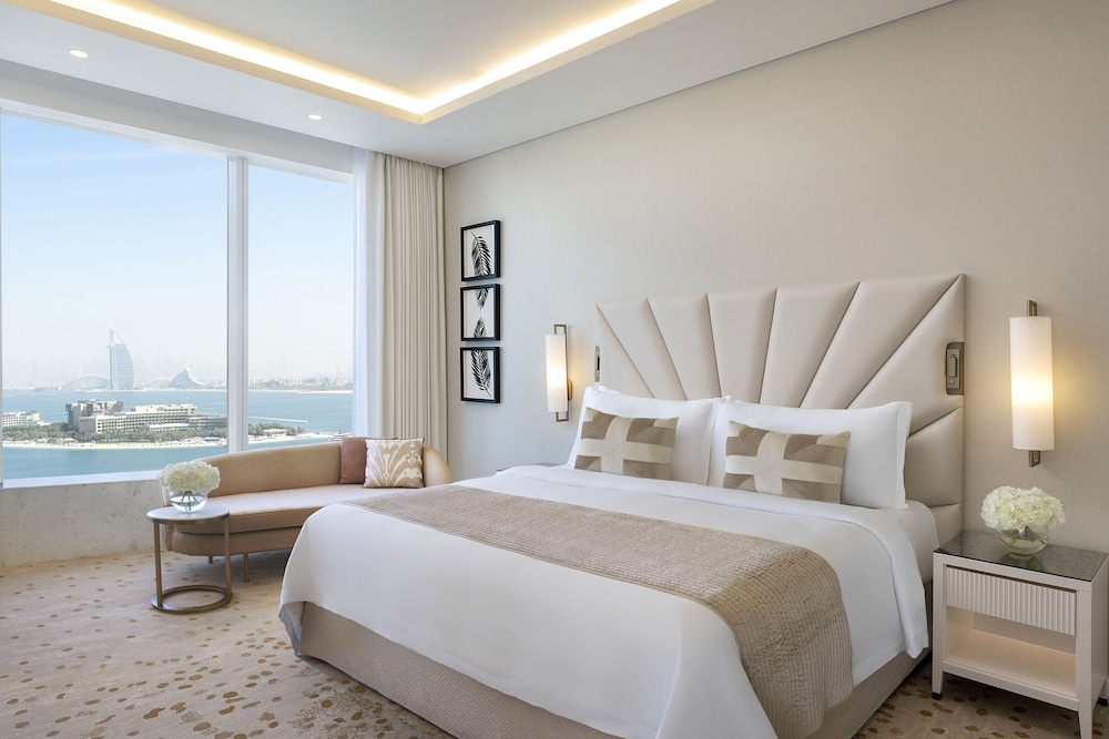 The St. Regis Dubai, The Palm Rezervasyon