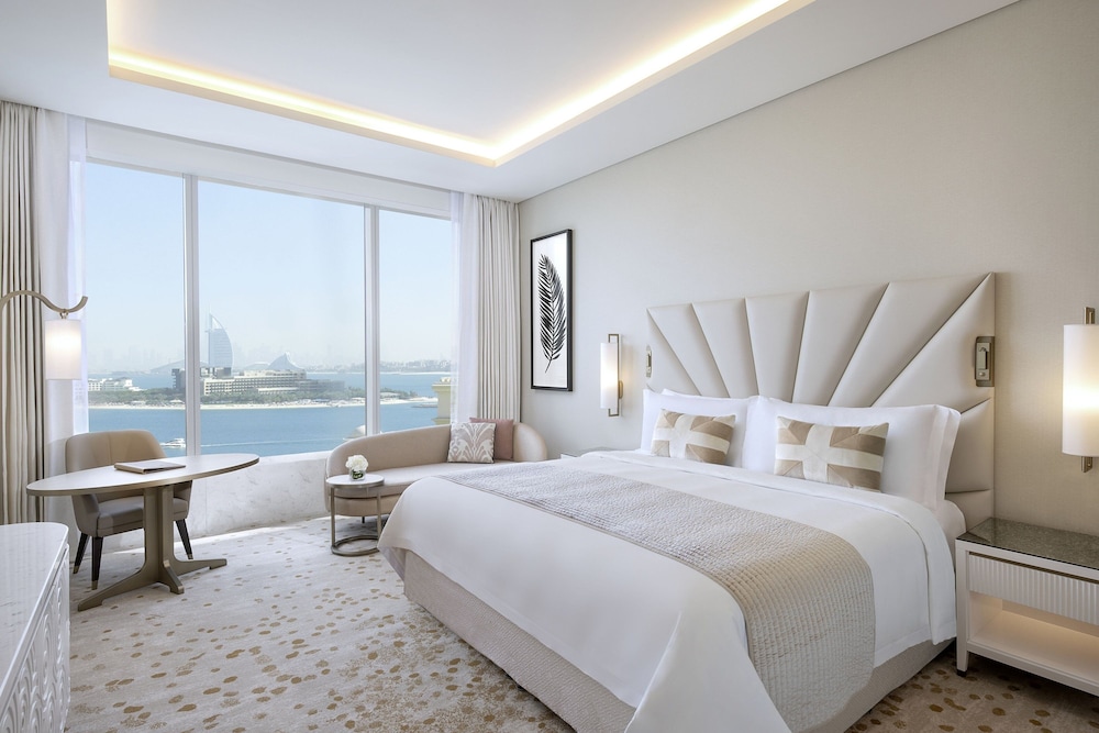 The St. Regis Dubai, The Palm Rezervasyon