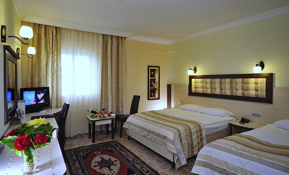 Monark Hotel Cappadocia Rezervasyon