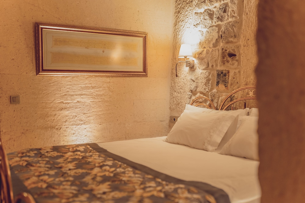 Peristyle Cave Cappadocia Rezervasyon