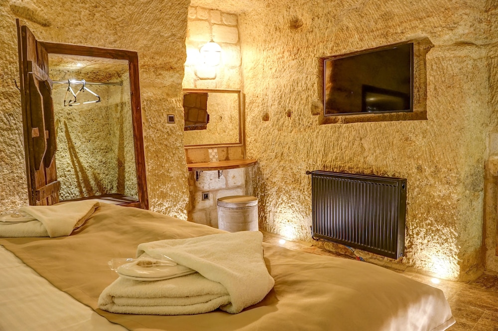 Dionysos Cave Cappadocia Hotel Rezervasyon