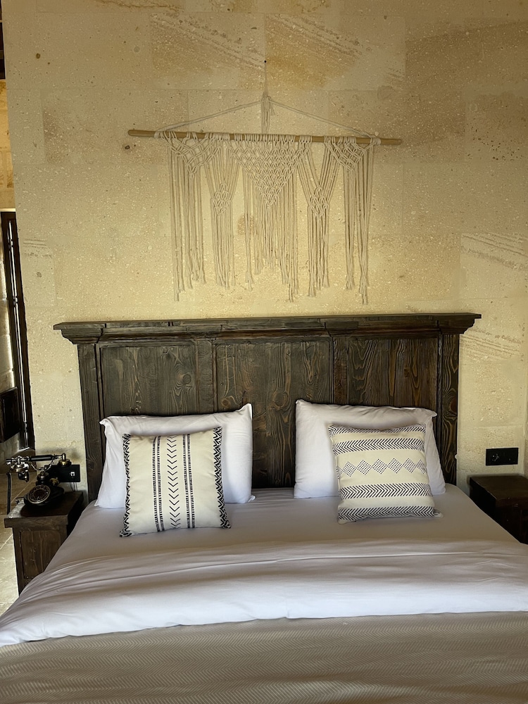 Nujel’m Cappadocia Rezervasyon