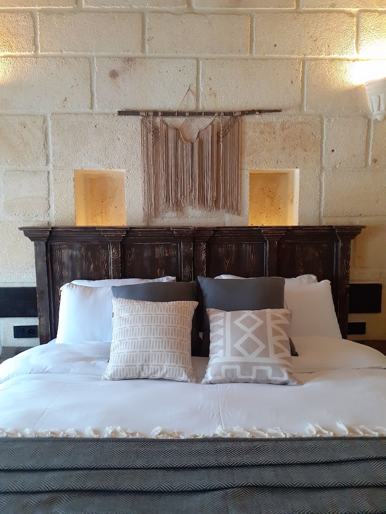 Nujel’m Cappadocia Rezervasyon