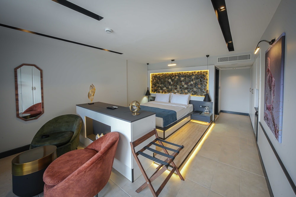 Ramitos Hotel Rezervasyon