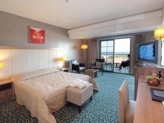 Kaya Artemis Resort & Casino Rezervasyon