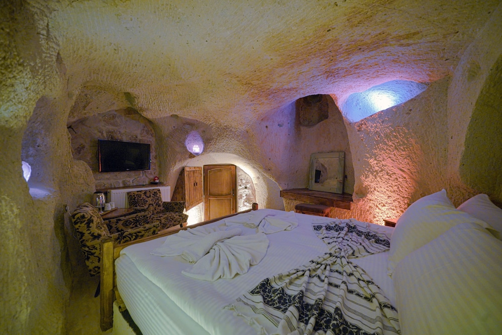 Babili Cappadocia Cave Hotel Rezervasyon