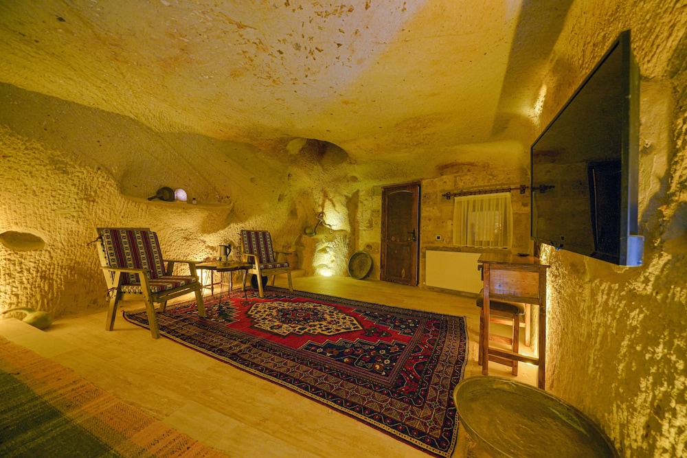 Babili Cappadocia Cave Hotel Rezervasyon