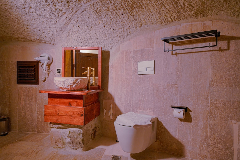 Babili Cappadocia Cave Hotel Rezervasyon