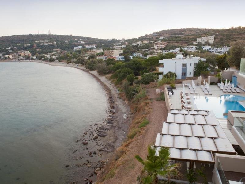 Erytha Beach Resort Rezervasyon