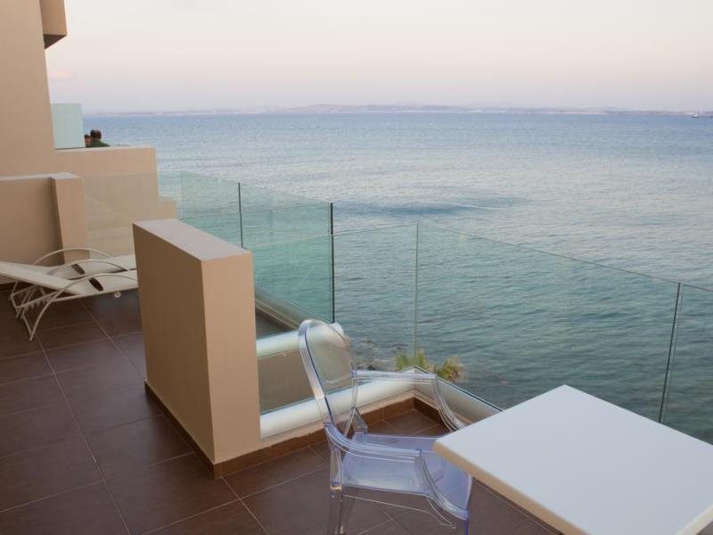 Erytha Beach Resort Rezervasyon