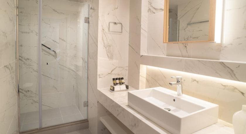 Chios Chandris Rezervasyon