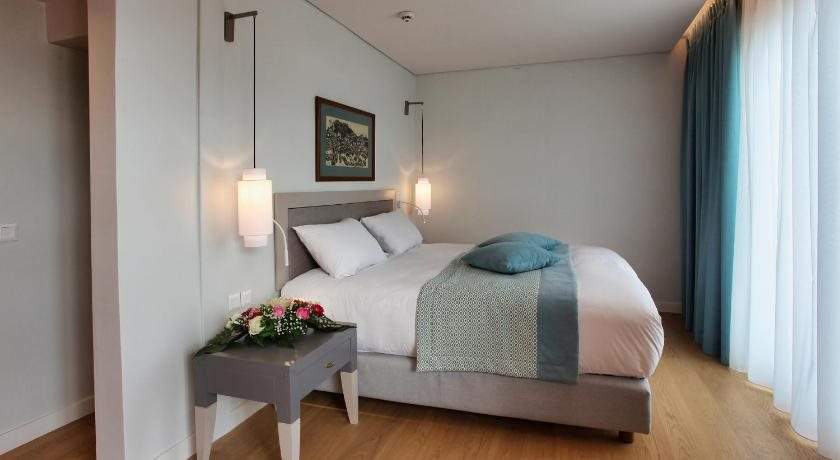 Chios Chandris Rezervasyon