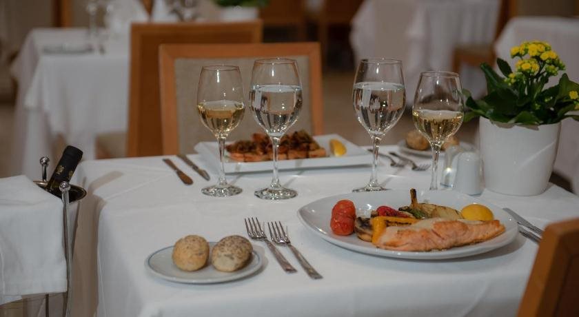 Chios Chandris Rezervasyon