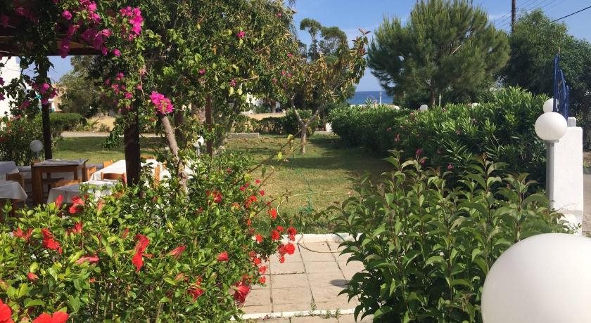 Absolute Kiotari Resort Rezervasyon