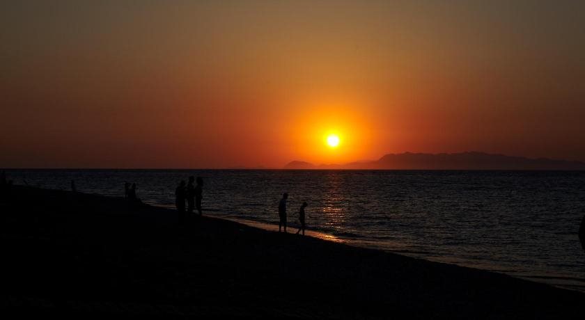 Sunshine Rhodes Hotel Rezervasyon