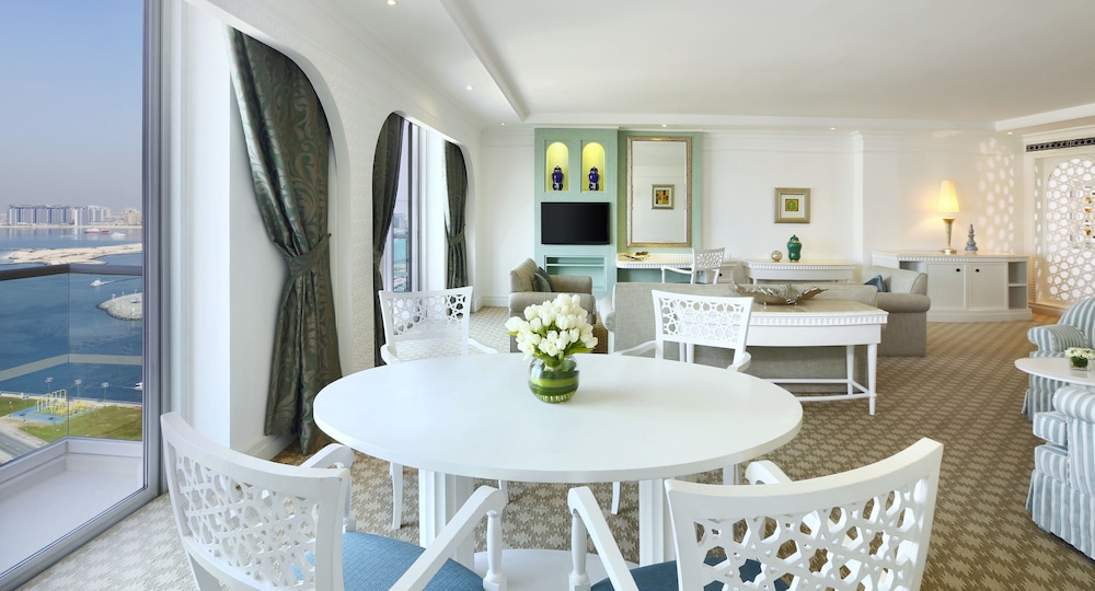 Al Habtoor Grand Resort, Autograph Collection Rezervasyon