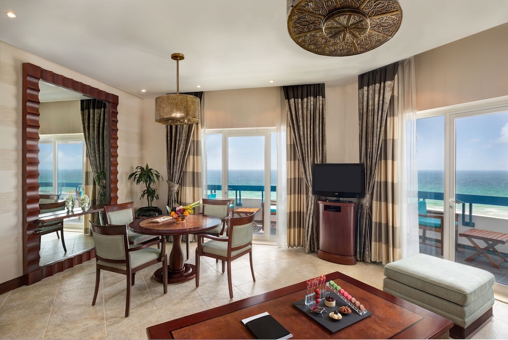 Ajman Hotel Rezervasyon