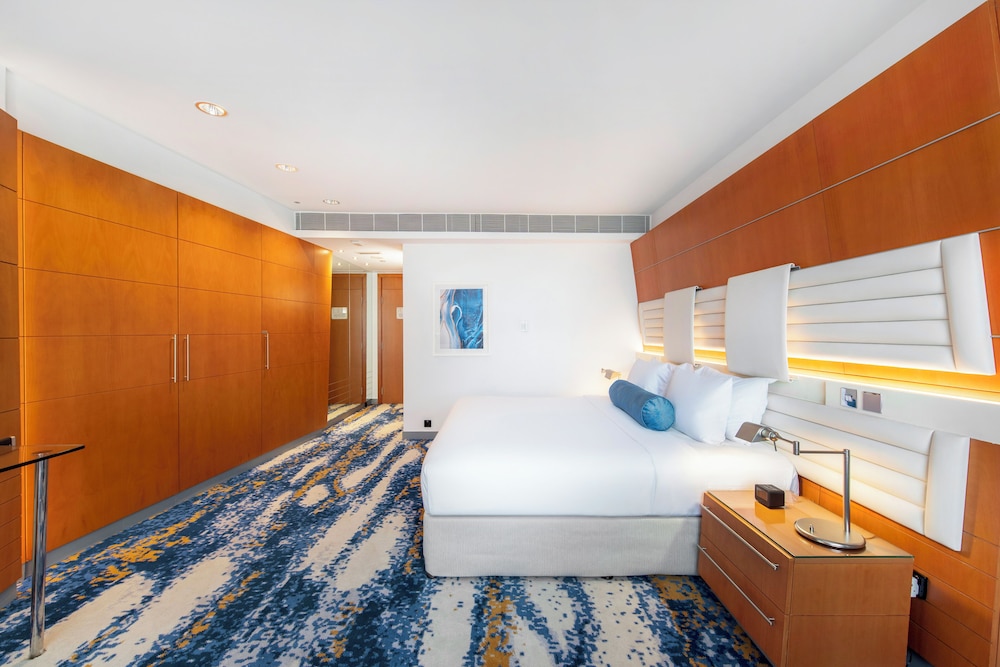 Golden Sands Hotel Creek Rezervasyon