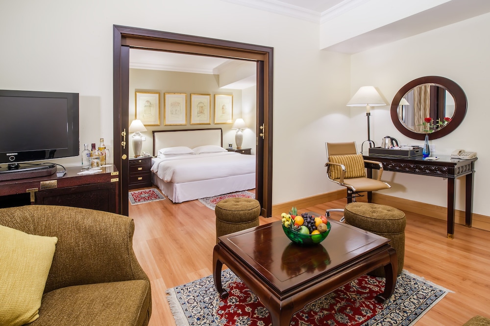 Grand Excelsior Hotel Deira Rezervasyon