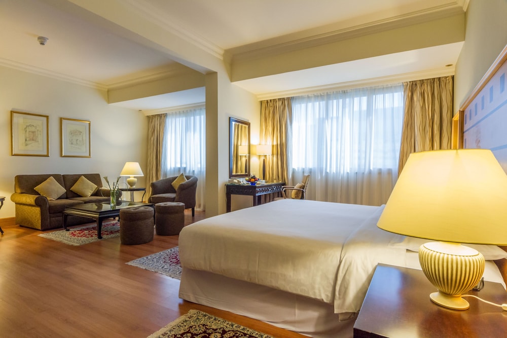 Grand Excelsior Hotel Deira Rezervasyon