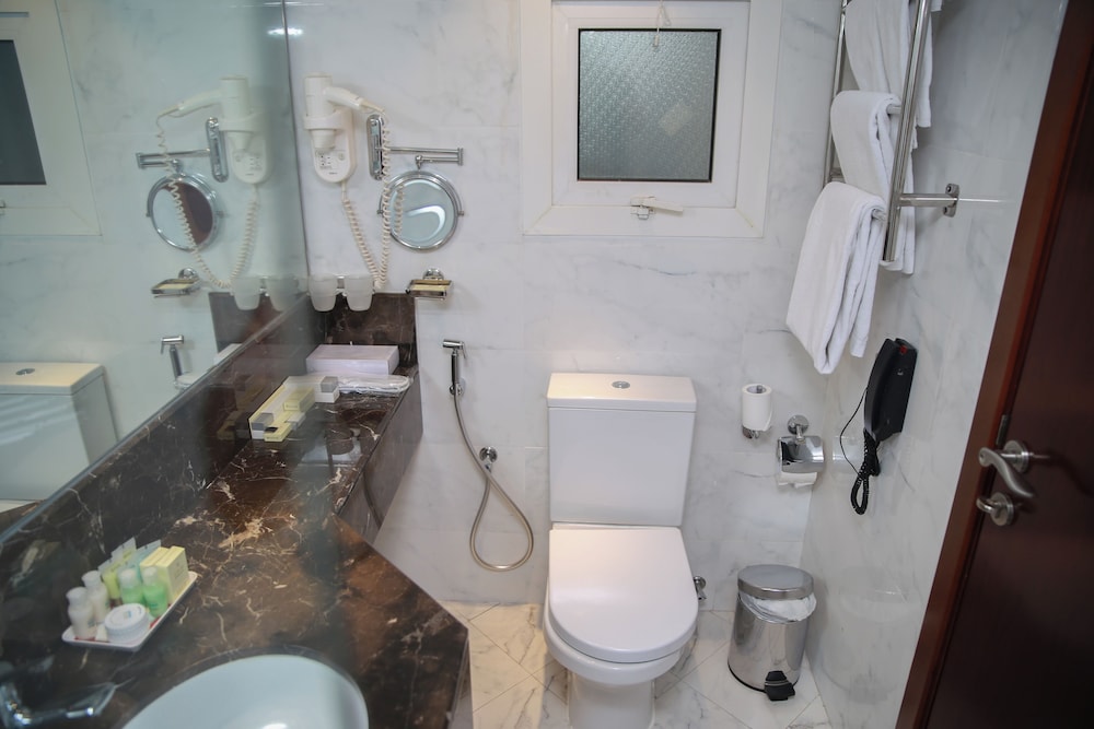 Hotel Versailles Dubai Rezervasyon