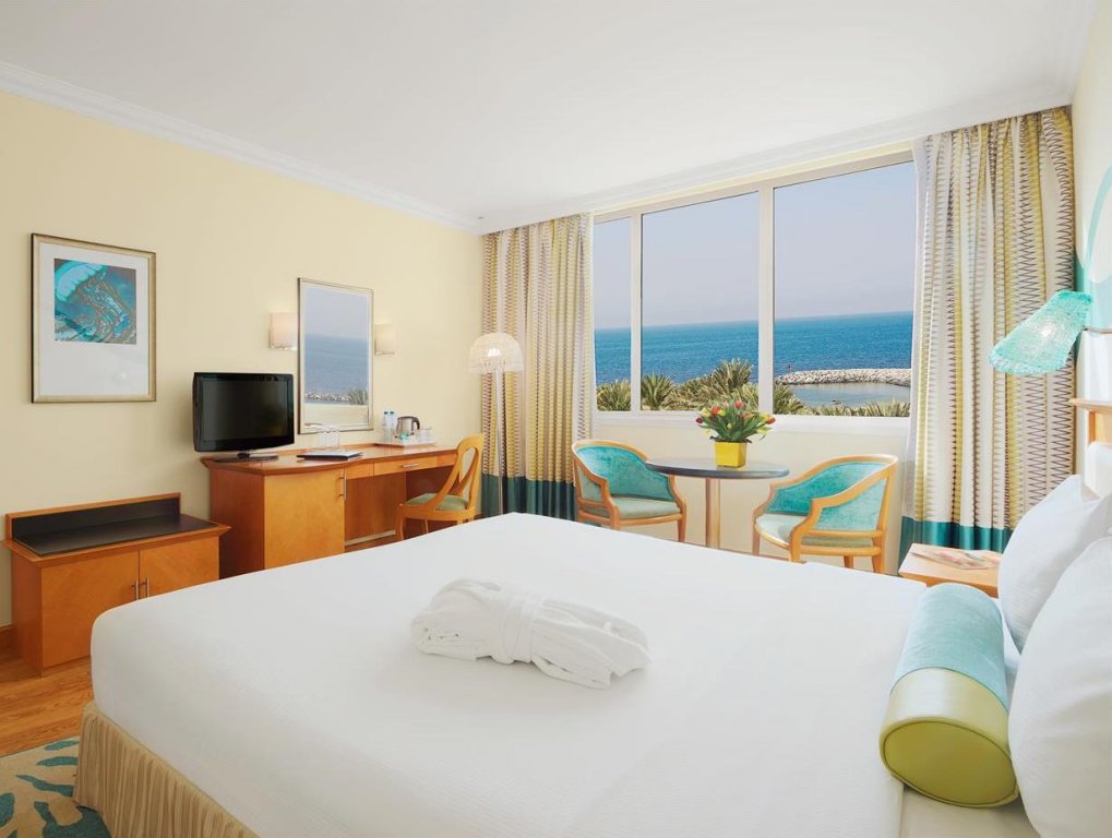 Coral Beach Resort Rezervasyon