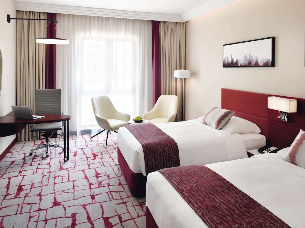 Mövenpick Hotel & Apartments Bur Dubai Rezervasyon