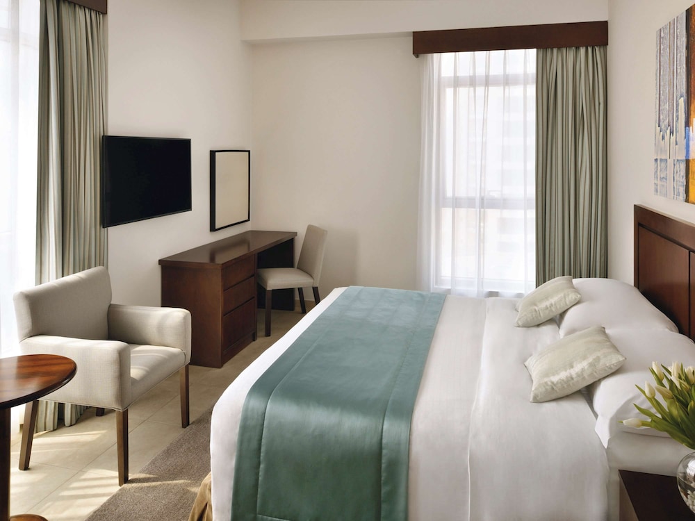 Mövenpick Hotel & Apartments Bur Dubai Rezervasyon