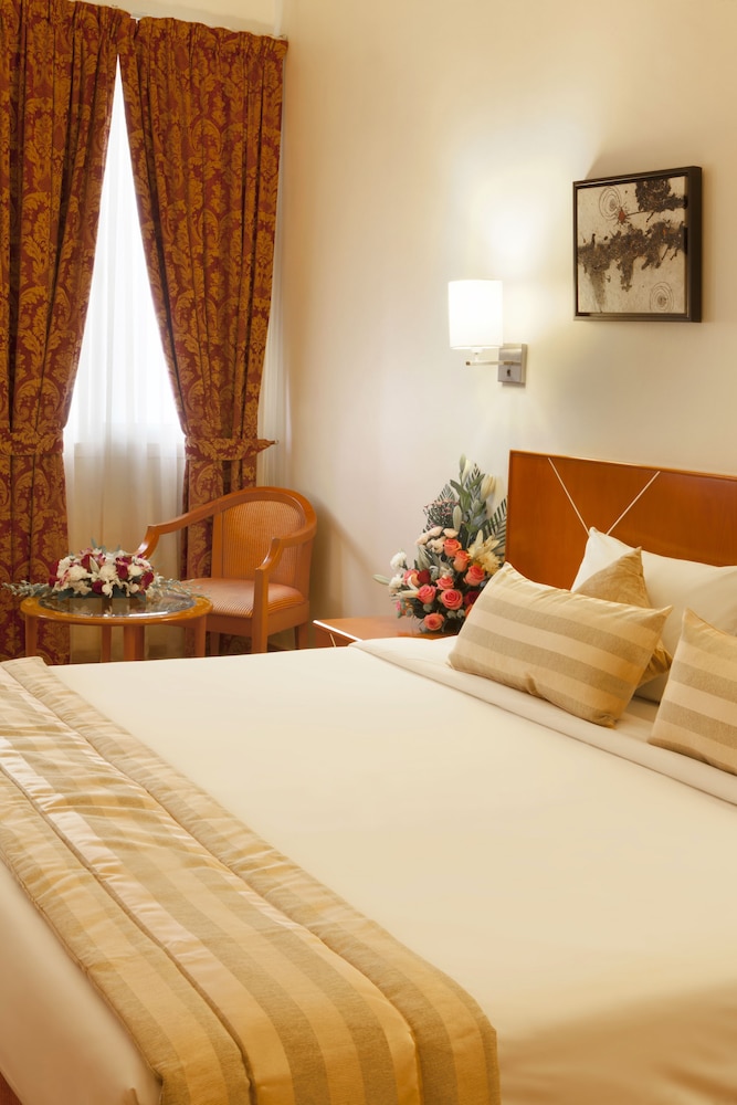 Landmark Hotel Baniyas Rezervasyon